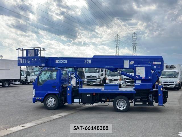 Isuzu ELF TRUCK 2012-08 8335682-4