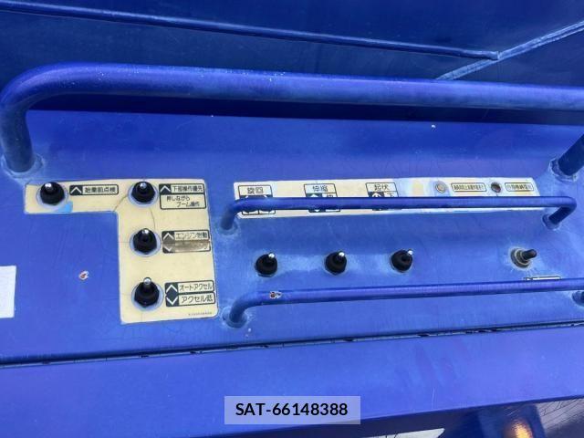 Isuzu ELF TRUCK 2012-08 8335682-7
