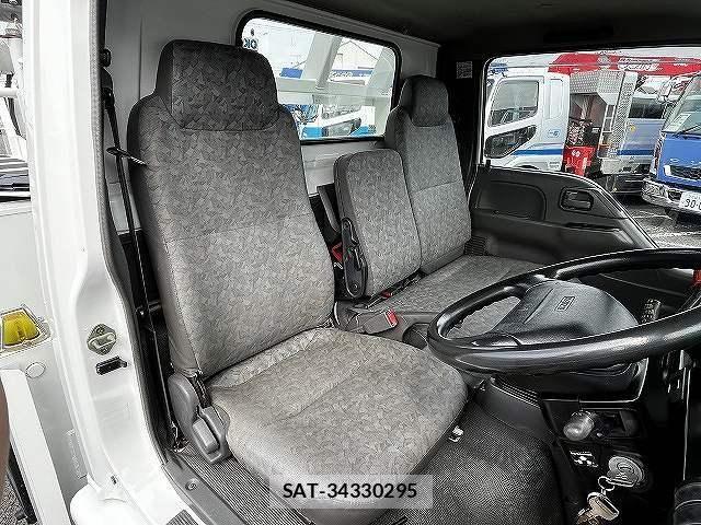 Isuzu ELF TRUCK 2000-09 8335705-10