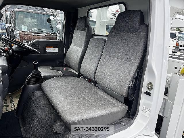 Isuzu ELF TRUCK 2000-09 8335705-13