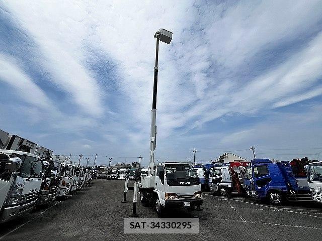 Isuzu ELF TRUCK 2000-09 8335705-4