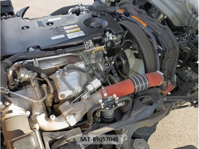 Isuzu ELF TRUCK 2014-12 8354385-13