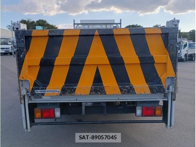 Isuzu ELF TRUCK 2014-12 8354385-4