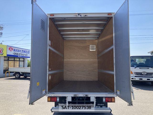 Isuzu ELF TRUCK 2019-12 8354388-9