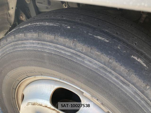 Isuzu ELF TRUCK 2019-12 8354388-16