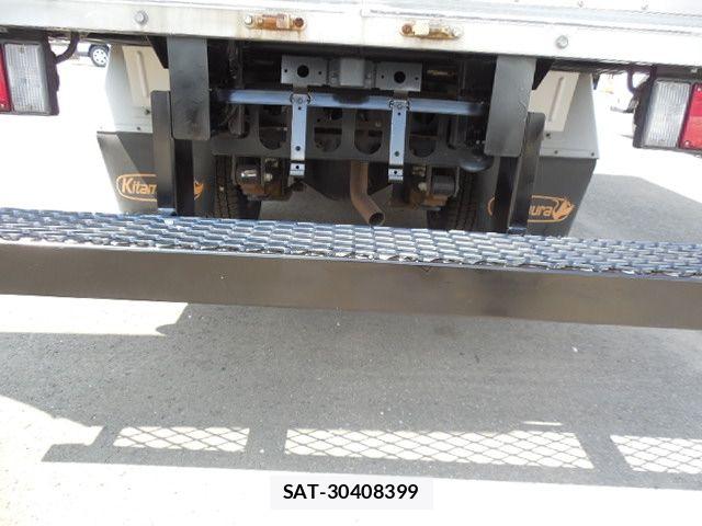 Isuzu ELF TRUCK 2017-11 8354389-9