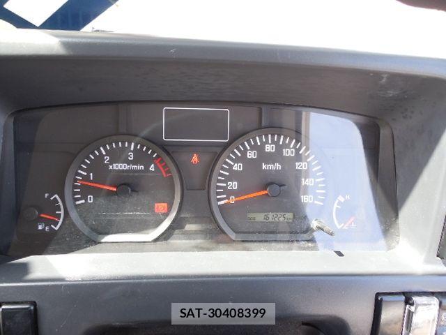 Isuzu ELF TRUCK 2017-11 8354389-22