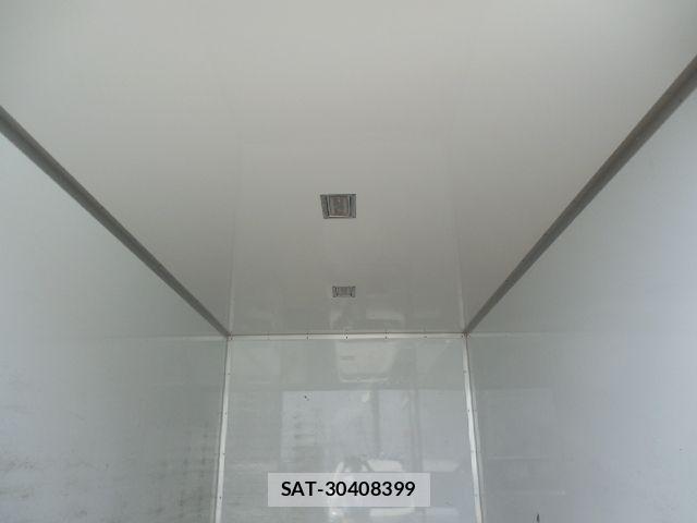 Isuzu ELF TRUCK 2017-11 8354389-8