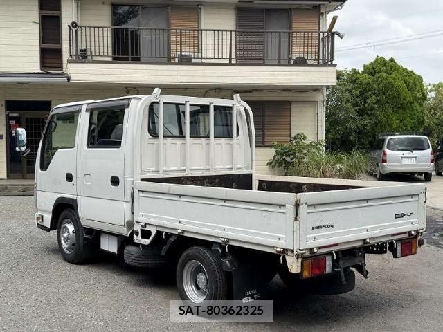 Isuzu ELF TRUCK 2015-01 8354390-7