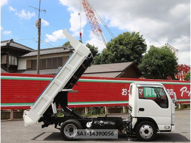 Isuzu ELF TRUCK 2012-05 8354386-14