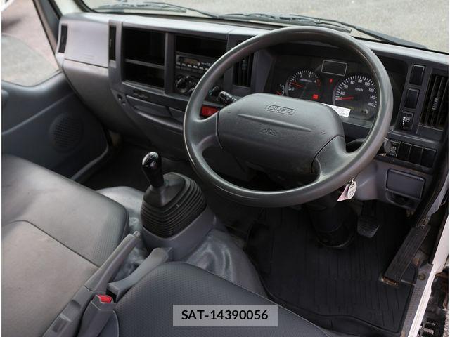 Isuzu ELF TRUCK 2012-05 8354386-1