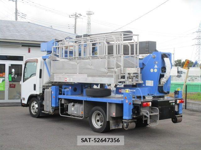 Isuzu ELF TRUCK 2016-02 8354384-2