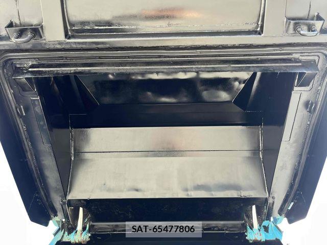 Isuzu ELF TRUCK 2015-07 8354378-17