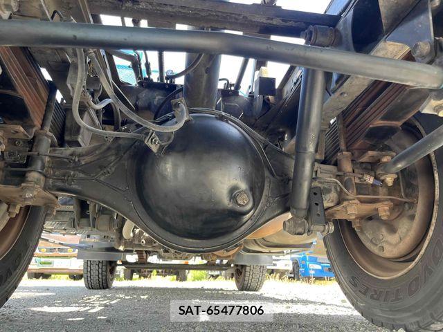 Isuzu ELF TRUCK 2015-07 8354378-26