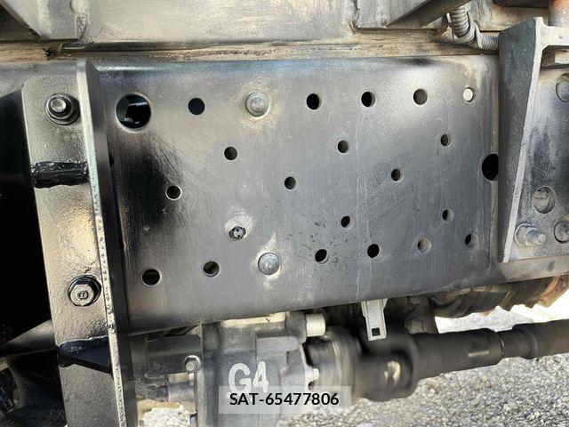 Isuzu ELF TRUCK 2015-07 8354378-28