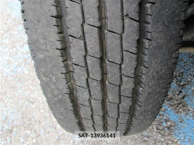 Isuzu ELF TRUCK 2013-12 8365742-17