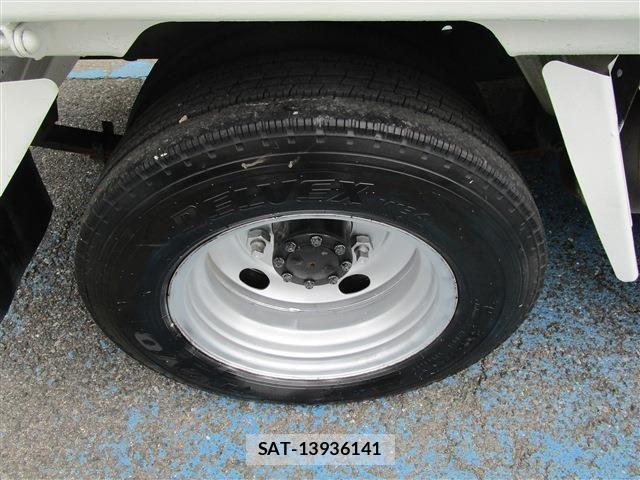 Isuzu ELF TRUCK 2013-12 8365742-18
