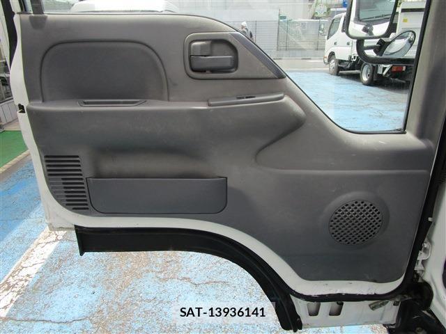 Isuzu ELF TRUCK 2013-12 8365742-21