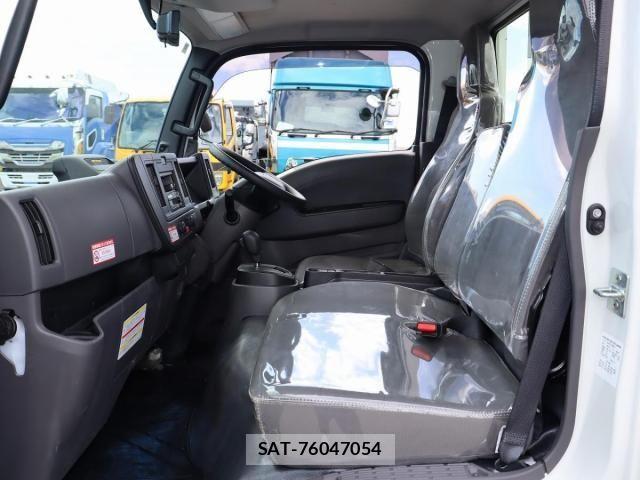 Isuzu ELF TRUCK 2025-07 8365737-27