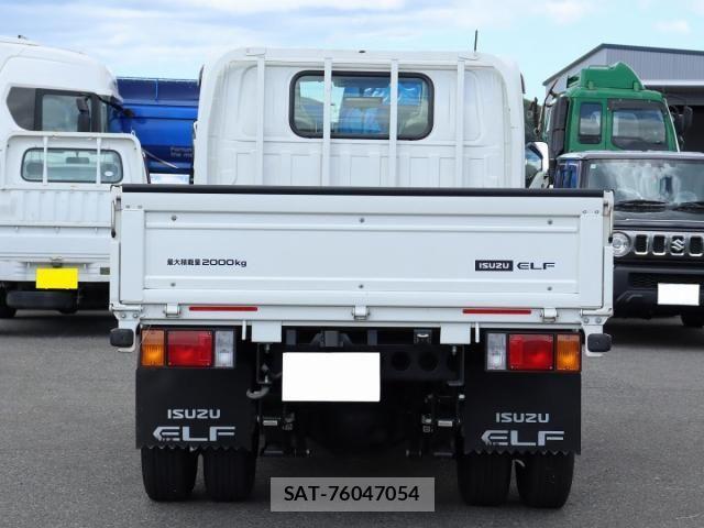 Isuzu ELF TRUCK 2025-07 8365737-6
