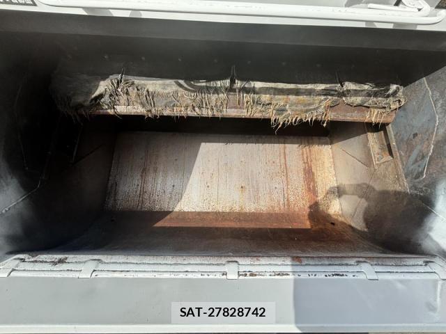 Isuzu ELF TRUCK 2012-07 8365741-13
