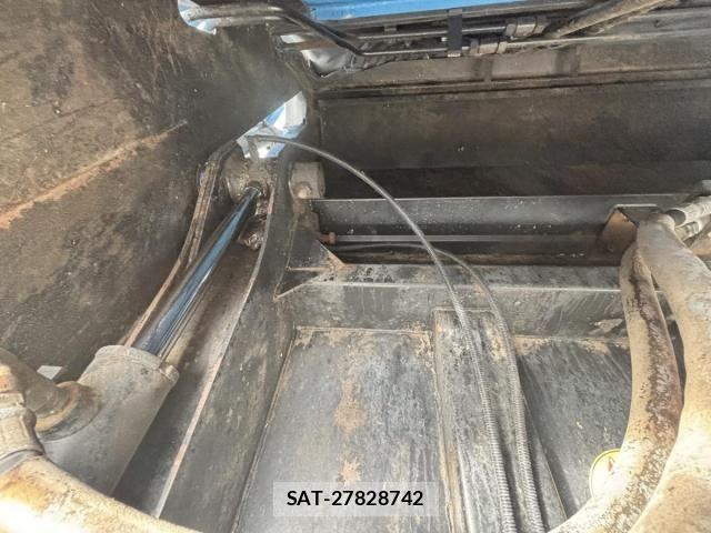 Isuzu ELF TRUCK 2012-07 8365741-15