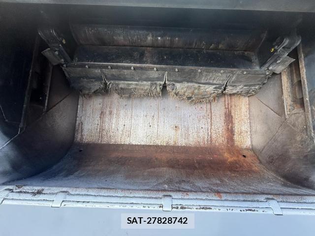 Isuzu ELF TRUCK 2012-07 8365741-20