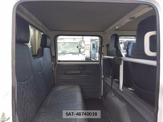 Isuzu ELF TRUCK 2011-12 8365743-13