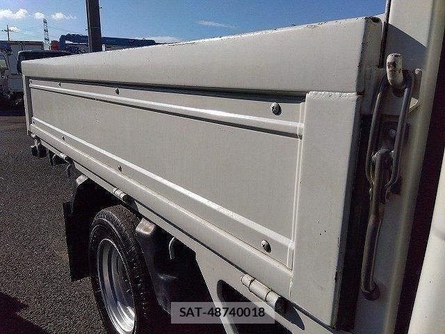 Isuzu ELF TRUCK 2011-12 8365743-8
