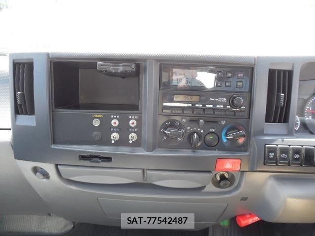 Isuzu ELF TRUCK 2014-03 8365744-21