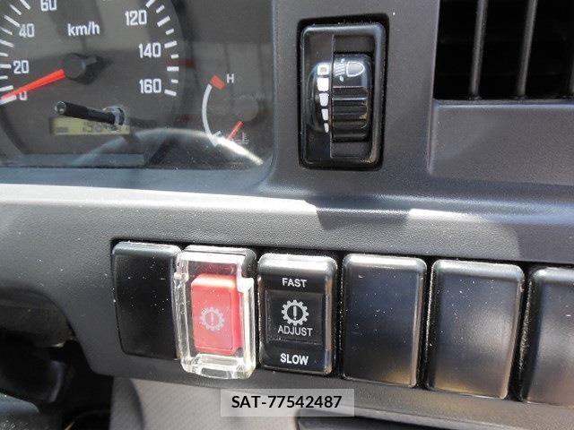 Isuzu ELF TRUCK 2014-03 8365744-25