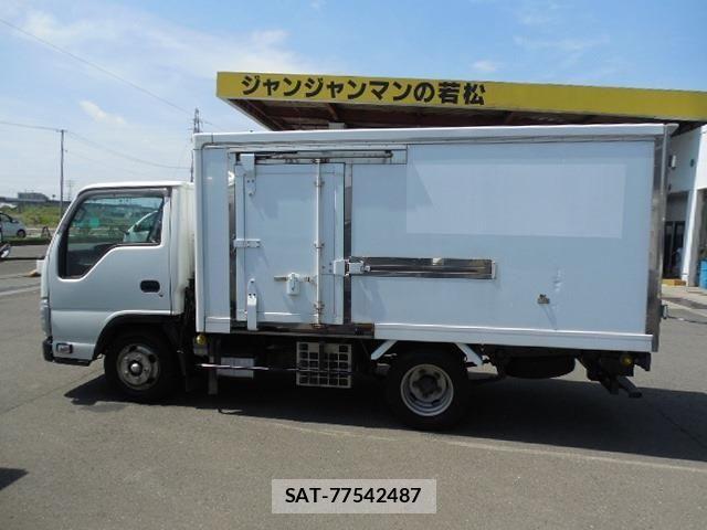 Isuzu ELF TRUCK 2014-03 8365744-3