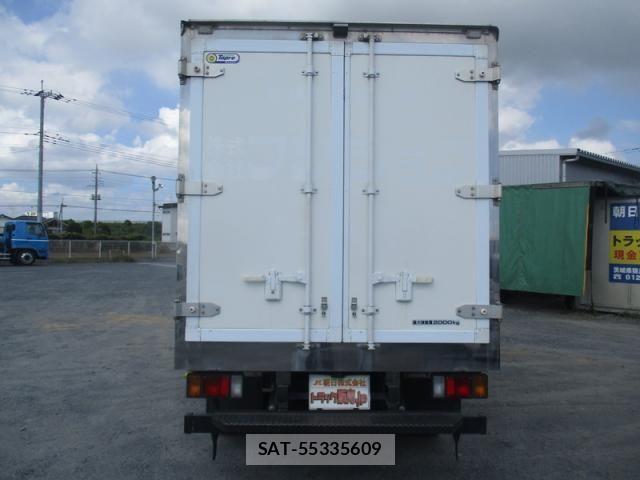 Isuzu ELF TRUCK 2017-09 8365746-17