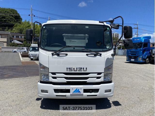 Isuzu ELF TRUCK 2017-02 8365740-4
