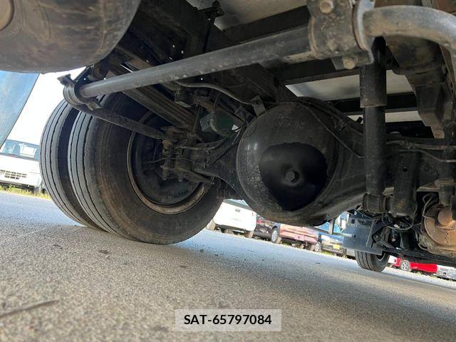 Isuzu ELF TRUCK 2019-06 8412190-19