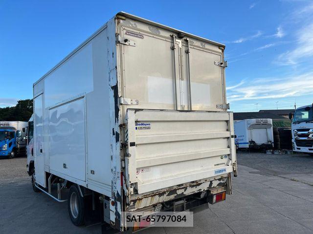 Isuzu ELF TRUCK 2019-06 8412190-3
