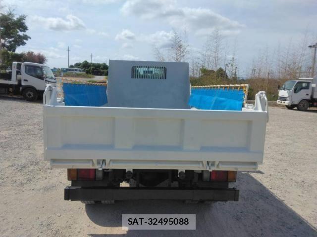 Isuzu ELF TRUCK 2014-09 8412186-6
