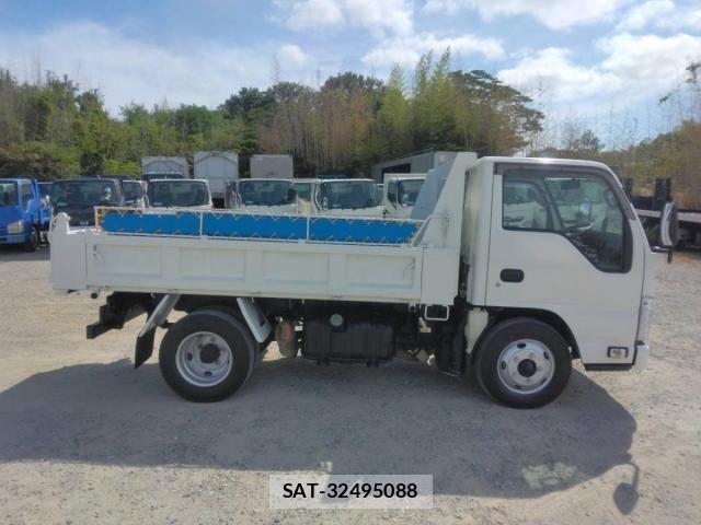 Isuzu ELF TRUCK 2014-09 8412186-8