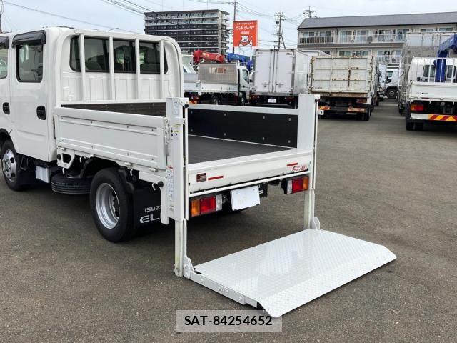 Isuzu ELF TRUCK 2025-03 8412185-11