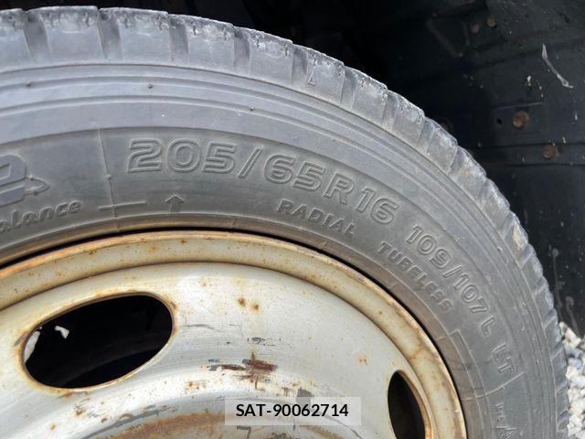 Isuzu ELF TRUCK 2002-12 8412192-15