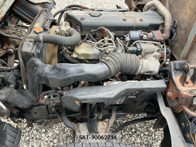 Isuzu ELF TRUCK 2002-12 8412192-25