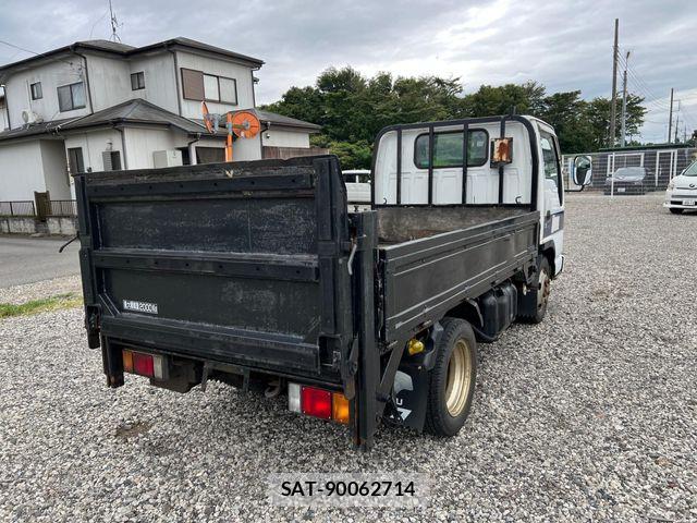 Isuzu ELF TRUCK 2002-12 8412192-3