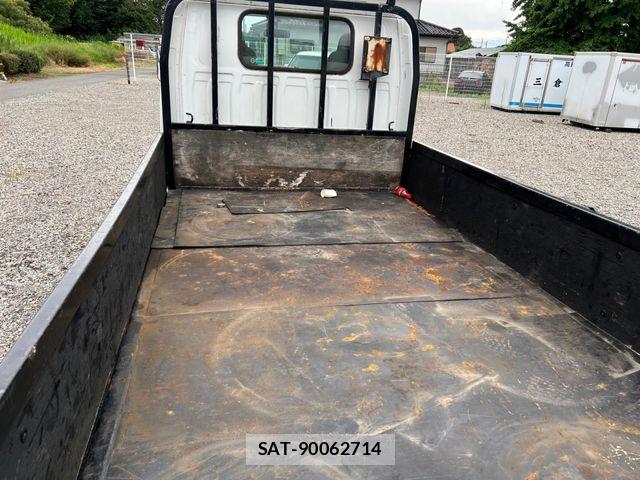 Isuzu ELF TRUCK 2002-12 8412192-4