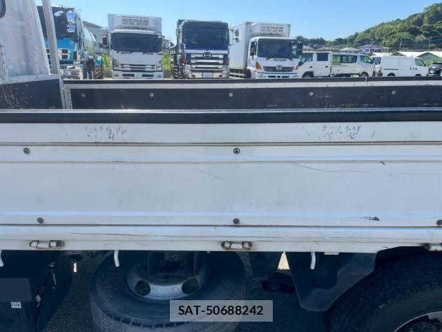 Isuzu ELF TRUCK 2020-01 8412189-29