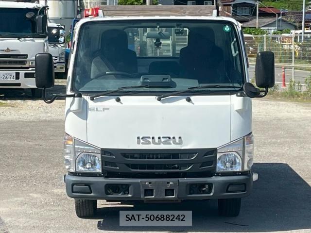 Isuzu ELF TRUCK 2020-01 8412189-3