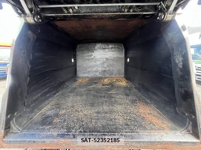 Isuzu ELF TRUCK 2004-02 8412191-11