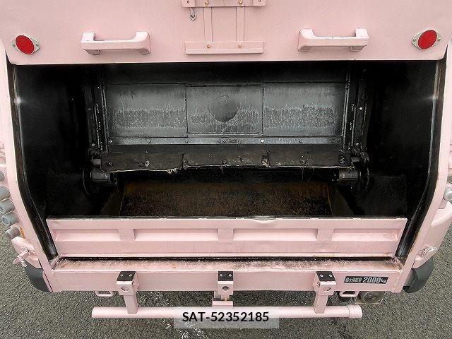 Isuzu ELF TRUCK 2004-02 8412191-12