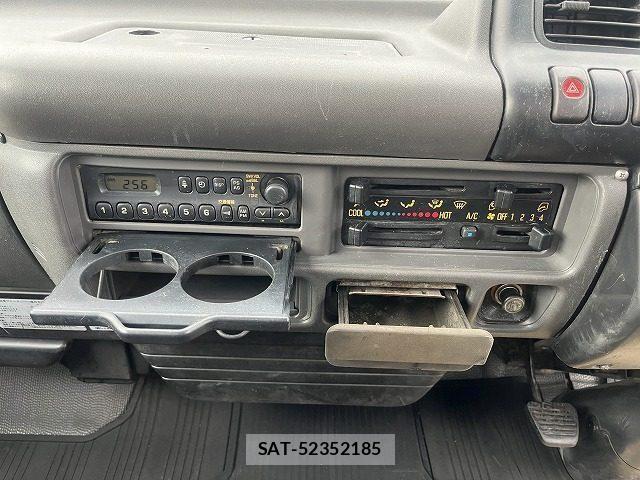 Isuzu ELF TRUCK 2004-02 8412191-16