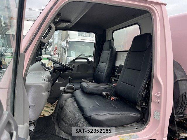 Isuzu ELF TRUCK 2004-02 8412191-17