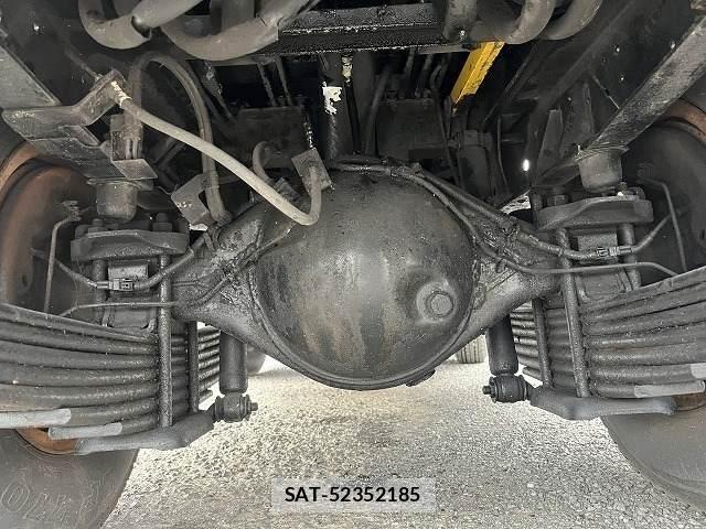 Isuzu ELF TRUCK 2004-02 8412191-22